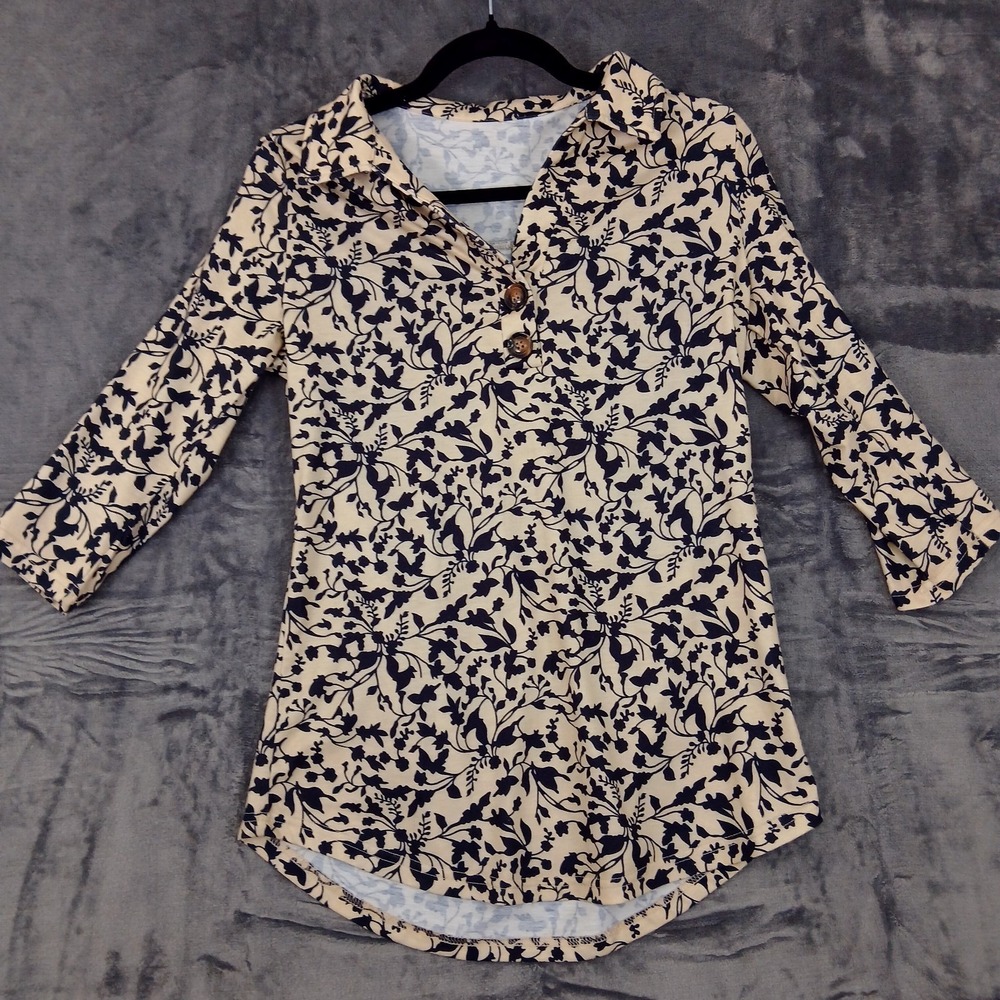 Bashafo Shirt Womens Small Beige Black Floral Print 3/4 Sleeve Stretch Button Up